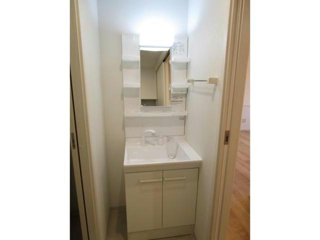 アベリアの洗面所