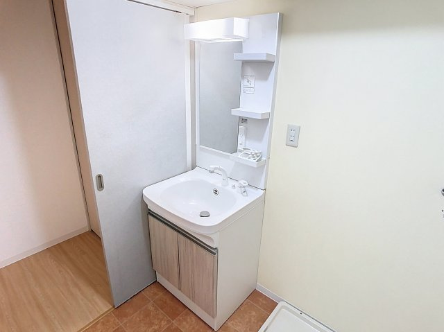 ディアスフロールの独立洗面台