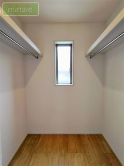 【収納】 | 当社で現地販売会開催中　長期優良住宅　主寝室9.2帖　上志津　限定1区画 | ウォークインクロゼット
施工例