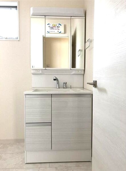 マイホームネクスト港区津金の洗面所