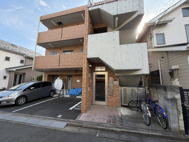 クレールYAMATOの周辺