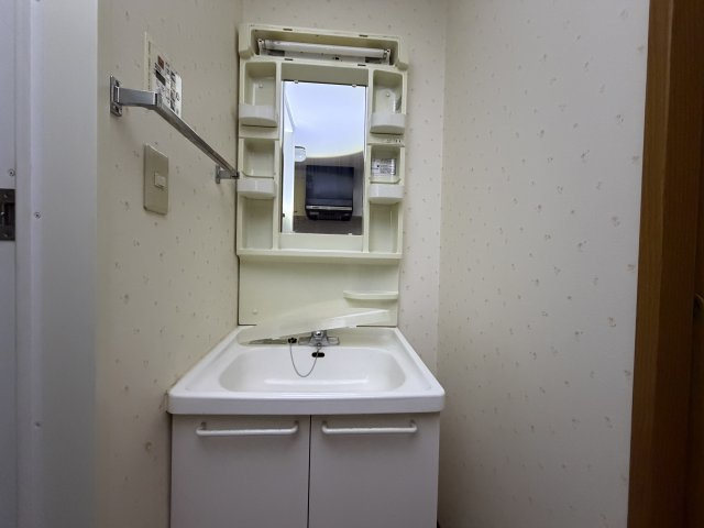 クレールYAMATOの洗面所|忙しい朝には欠かせない洗面所です