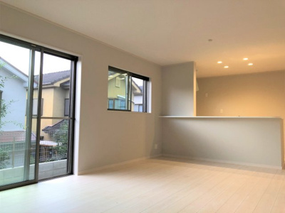 【居間・リビング】 | 【20万円ｷｬｯｼｭﾊﾞｯｸ対象物件】ファーストタウン生駒郡第4斑鳩町目安北 全2棟 1号棟 | 施工例写真