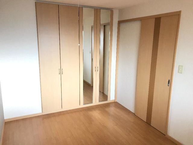 グローリー　パレスの寝室