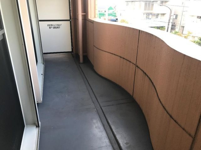 グローリー　パレスのバルコニー