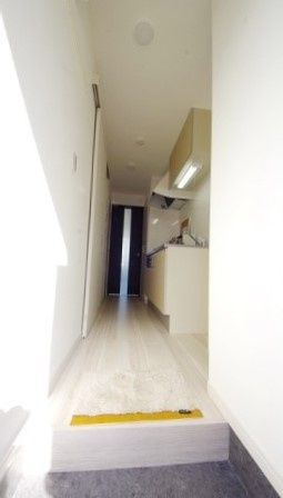 プラウドシャトー若葉の玄関