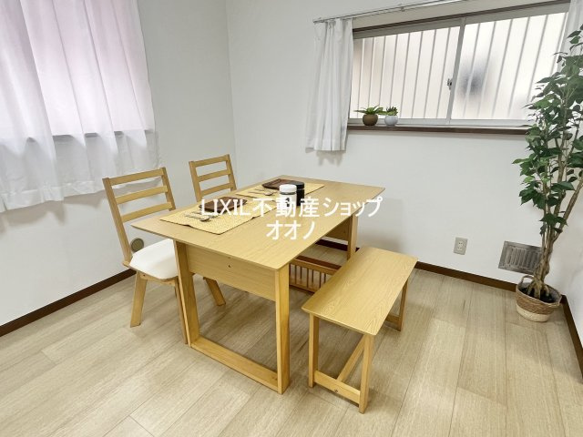 【居間・リビング】 | 加須市割目　中古一戸建