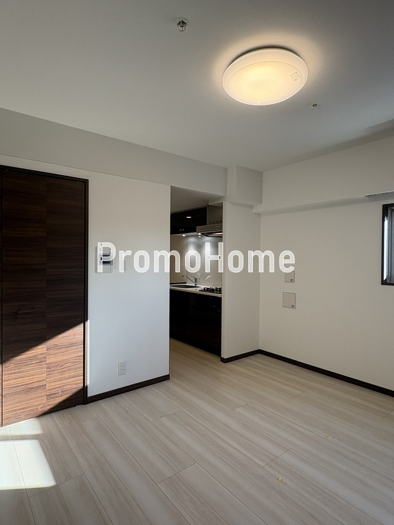 ジェノヴィア東神田グリーンヴェールの居間・リビング