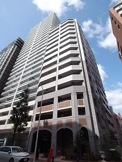 アーバネックス元町通の外観