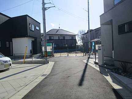 廿日市市大野字郷の前面道路含む現地写真