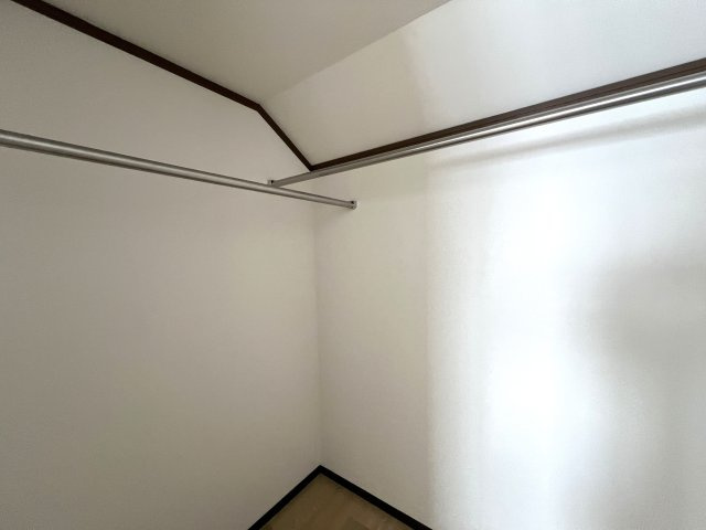 私史上№1ラーメン店がすぐそこ！！！【リフォーム／保土ヶ谷区上星川２丁目中古戸建】の収納