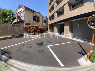 【駐車場】 | ザ・パークハビオ荏原中延プレイス | カースペースがあります