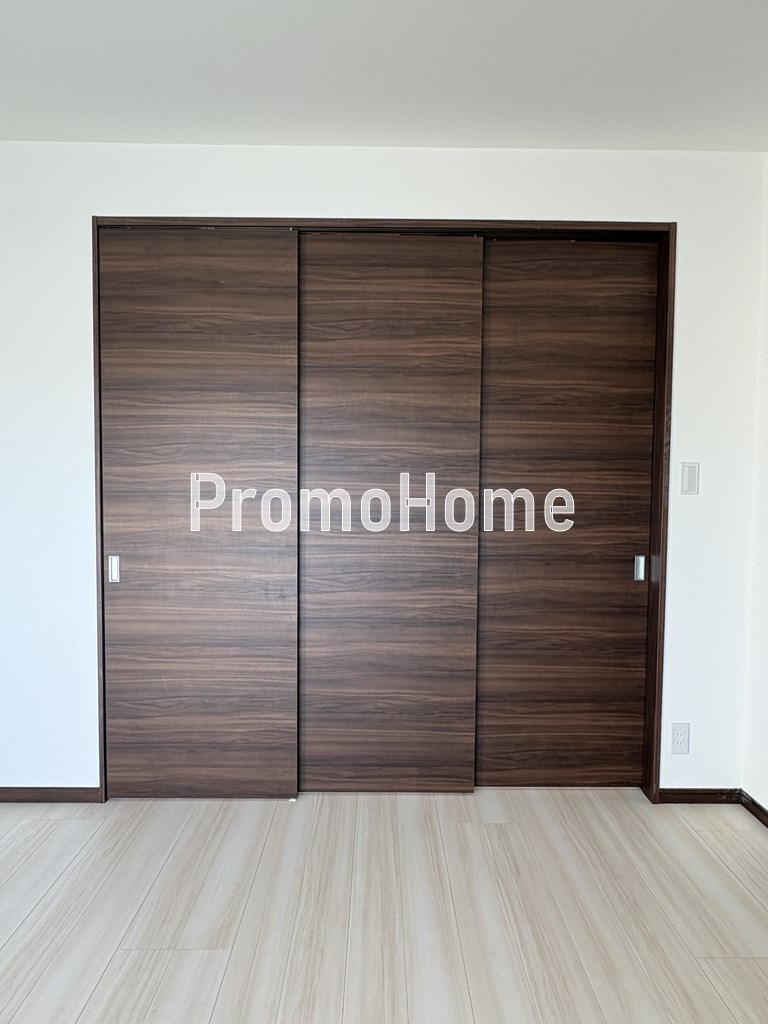 ジェノヴィア東神田グリーンヴェールの洋室