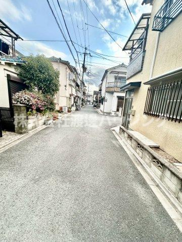 新池島町2丁目一戸建の周辺