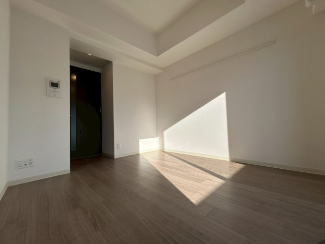 プレサンス難波インフィニティの洋室