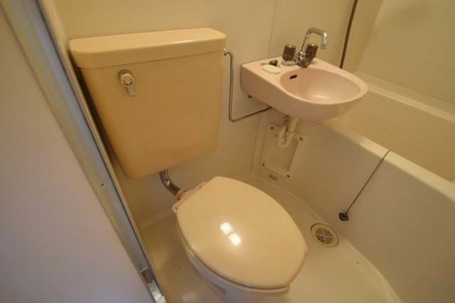 第2シンエイビルのトイレ|トイレ