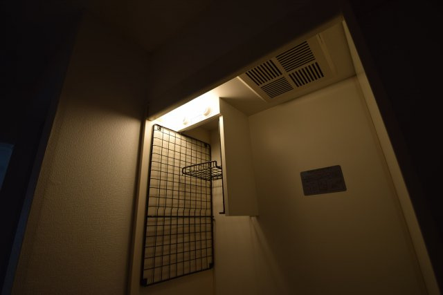 第2シンエイビルのキッチン|キッチン上部収納