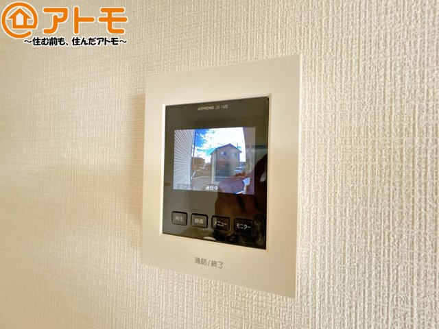 【防犯設備】 | 沼津市大塚第15　新築一戸建て　2号棟 | TVモニター付きインターホンは防犯性に優れています！