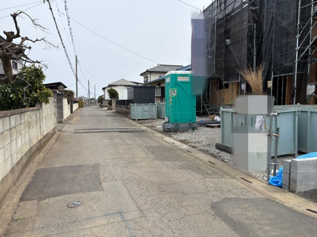 【前面道路含む現地写真】 | 本庄市児玉町金屋第7　新築戸建 クレイドルガーデン 全2棟 2号棟 | 3/13撮影