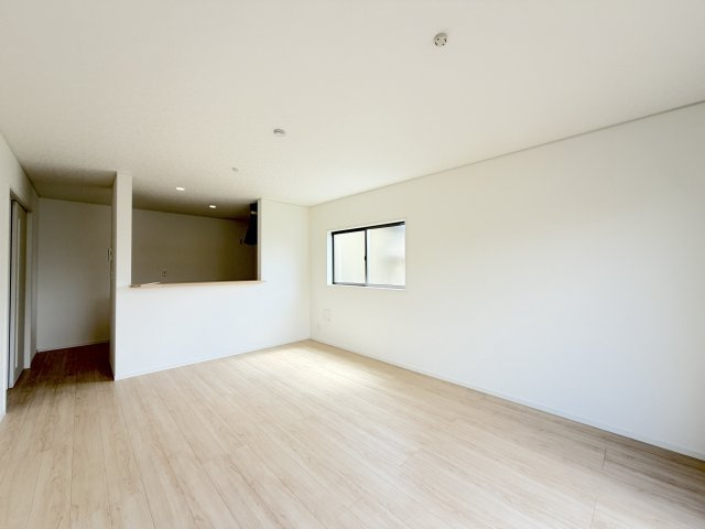 【居間・リビング】 | 本庄市児玉町金屋第7　新築戸建 クレイドルガーデン 全2棟 2号棟