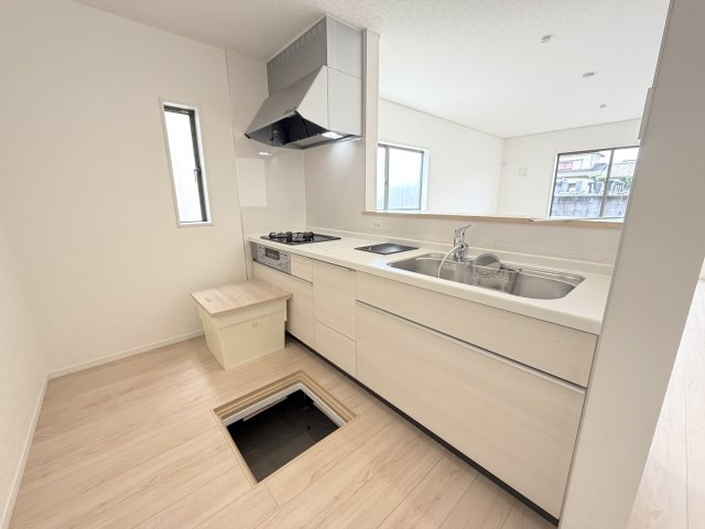 【キッチン】 | 本庄市児玉町金屋第7　新築戸建 クレイドルガーデン 全2棟 2号棟