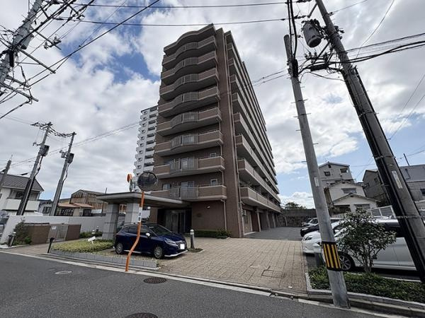 ローレルコート観音新町の外観