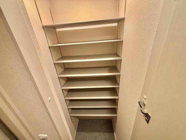 k・プラウドの玄関