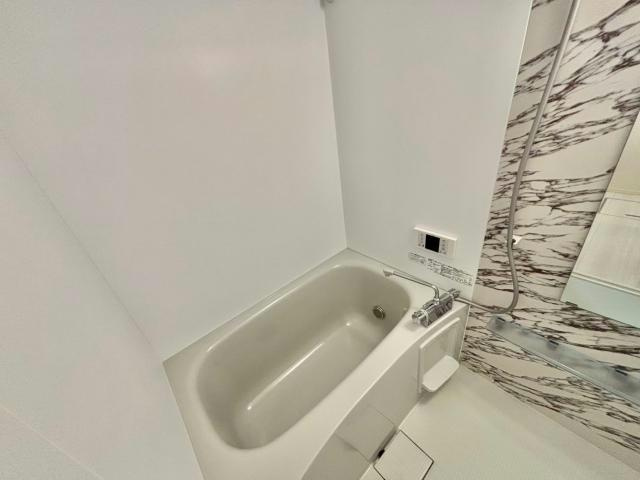 k・プラウドの浴室