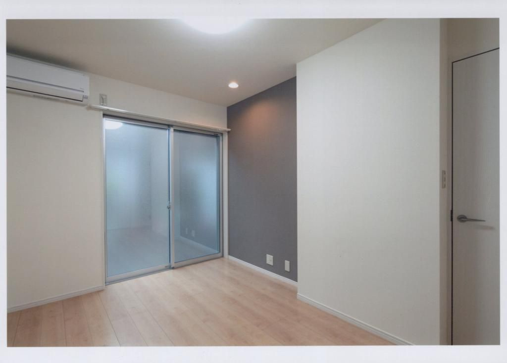 荒川区南千住6丁目　中古戸建の居間・リビング|現地ご見学希望・資料請求などお気軽にお問い合わせ下さい！
03-5990-5201