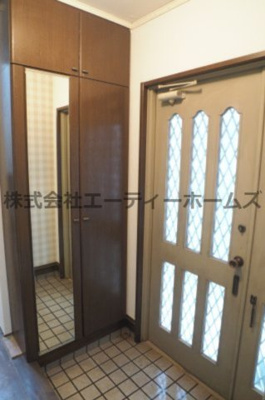 【玄関】 | 登戸S邸貸家『Neko Urara〜猫との麗らかな暮らし〜』