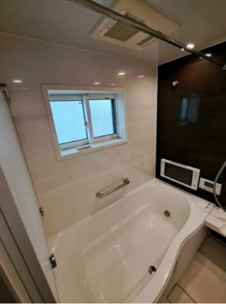 【シャワールーム】