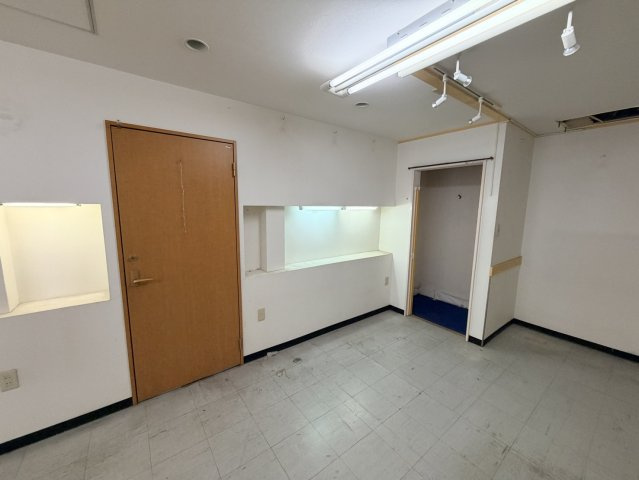 千里丘１丁目店舗の内装