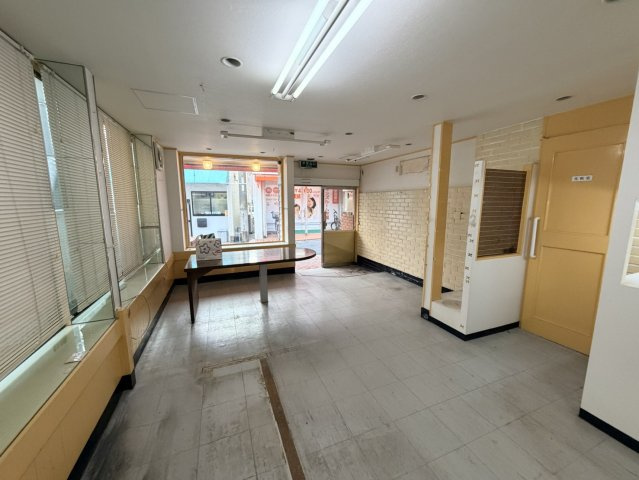 千里丘１丁目店舗の内装