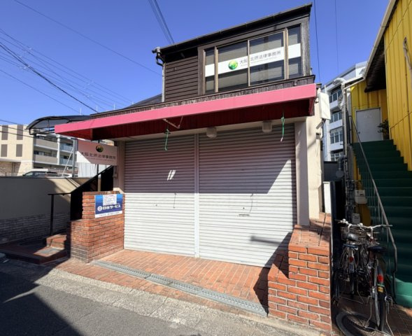 千里丘１丁目店舗の外観