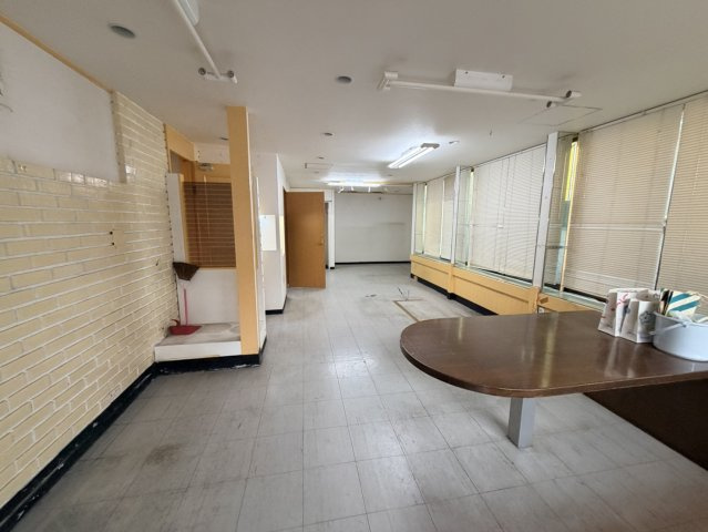 千里丘１丁目店舗の内装