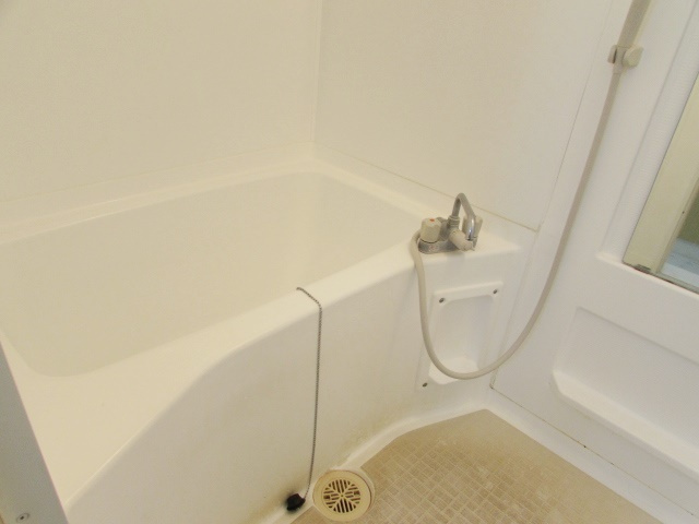 ラフォーレ安倉の浴室