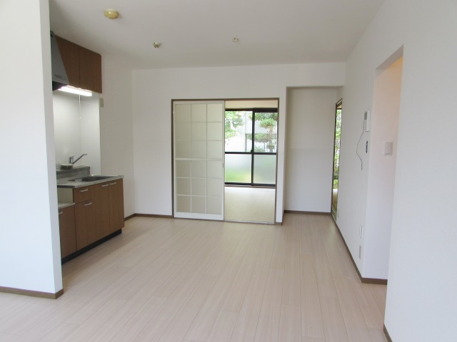 ラフォーレ安倉の居間・リビング