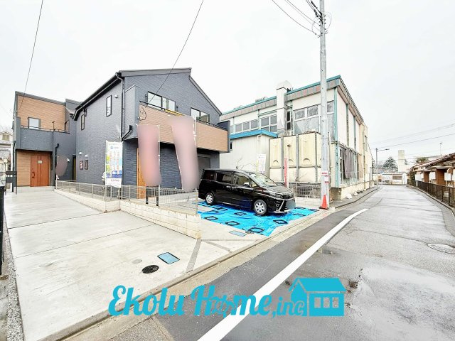 あきる野草花第5　全２棟　2号棟の前面道路含む現地写真
