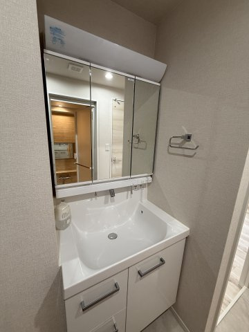 千歳台ヒミコセランの独立洗面台|独立洗面化粧台付き