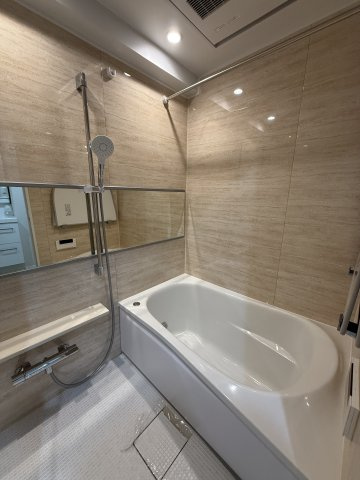 千歳台ヒミコセランの浴室|日々の疲れを癒すお風呂付です