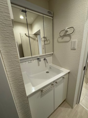 ニューハイム板橋の独立洗面台