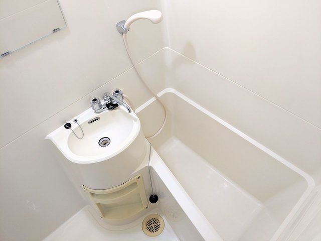 エスポワール湘南の浴室