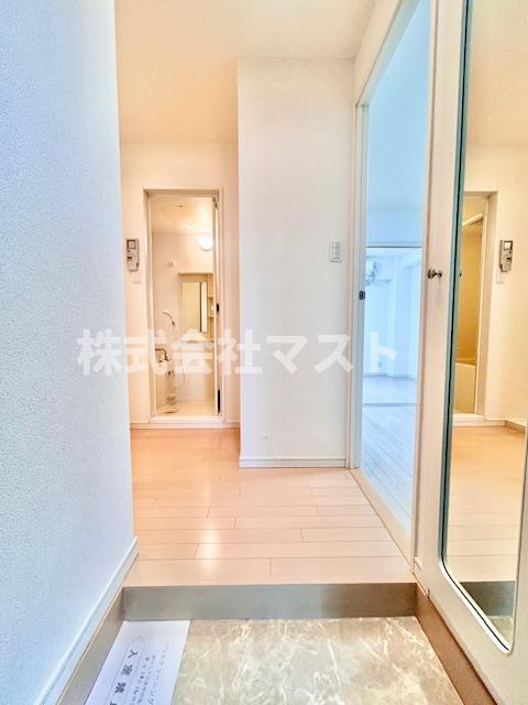 プレアデス野田の玄関