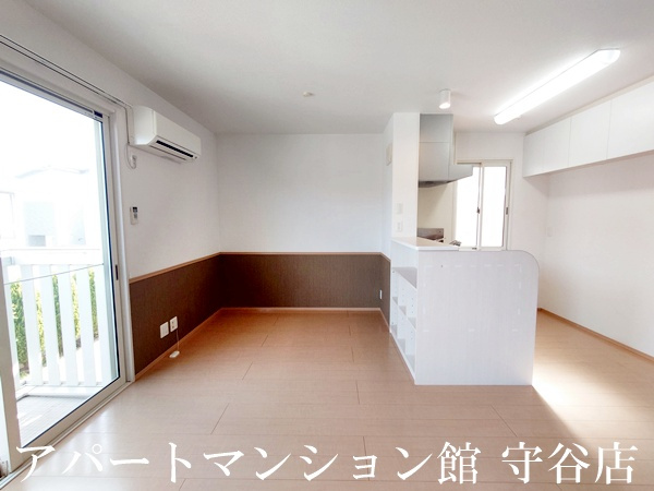 ソラーレつくばBの居間・リビング