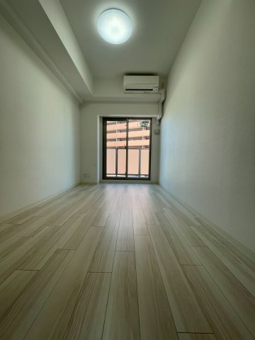 エステムコート難波Ⅴブロードの洋室