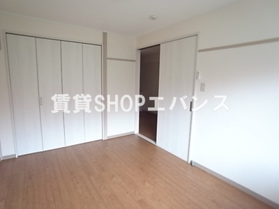 【寝室】 | ヒカリマンション