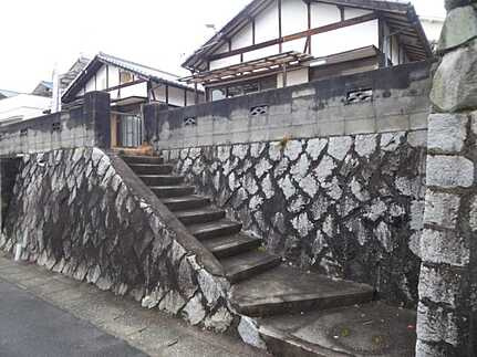 東区上温品３丁目の外観