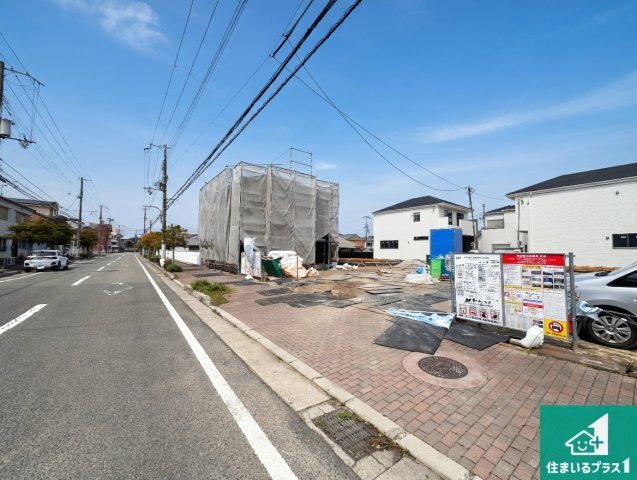 明石市日富美町　第1期　新築一戸建ての前面道路含む現地写真|周辺は落ち着いた街並みの住宅地！子育てがしやすい住環境です！まだ未完成ですが、現地でしかわからない事もございます。是非一度ご覧ください。