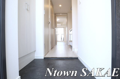 【玄関】 | ディアレイシャス名古屋太閤通Ⅱ | 落ち着いた玄関です