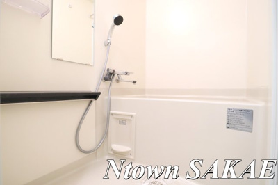 【浴室】 | ディアレイシャス名古屋太閤通Ⅱ | 落ち着いた空間のお風呂です